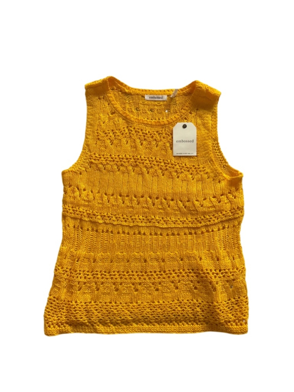 Embossed Size S Sleeveless top. NWT.